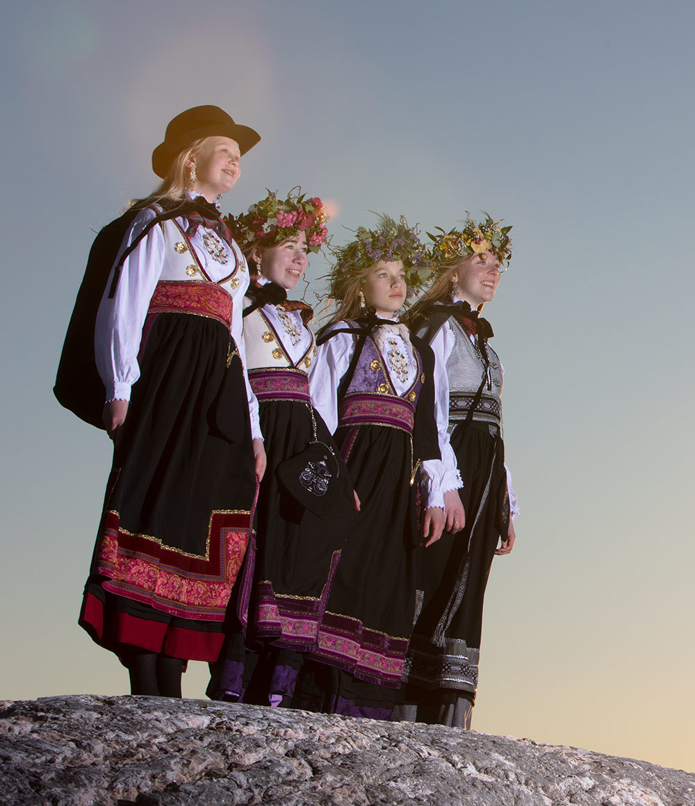 Konfirmantdrakter